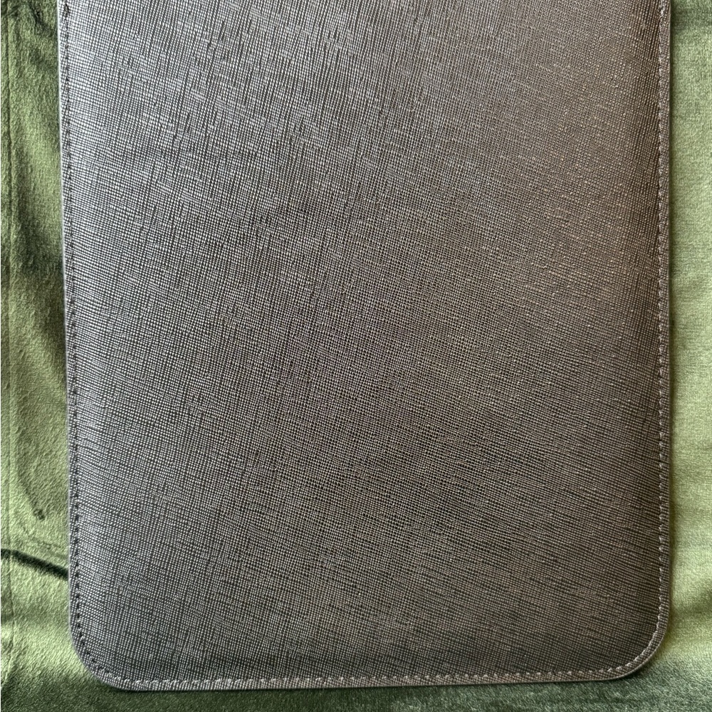 Frieda Rothman Ipad/Tablet Case - Picture 2 of 9